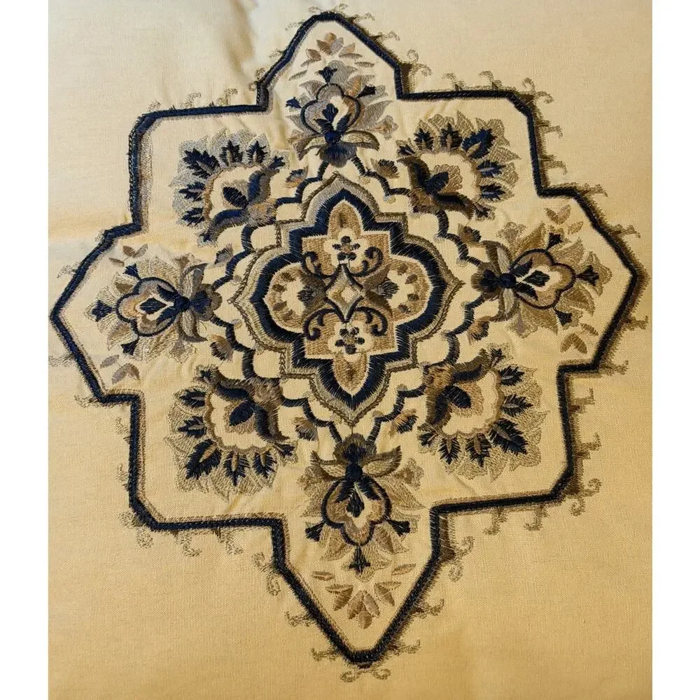 MADISON PARK Embroidered Throw Pillow With Piping 20” X 20” EUC 3588-20